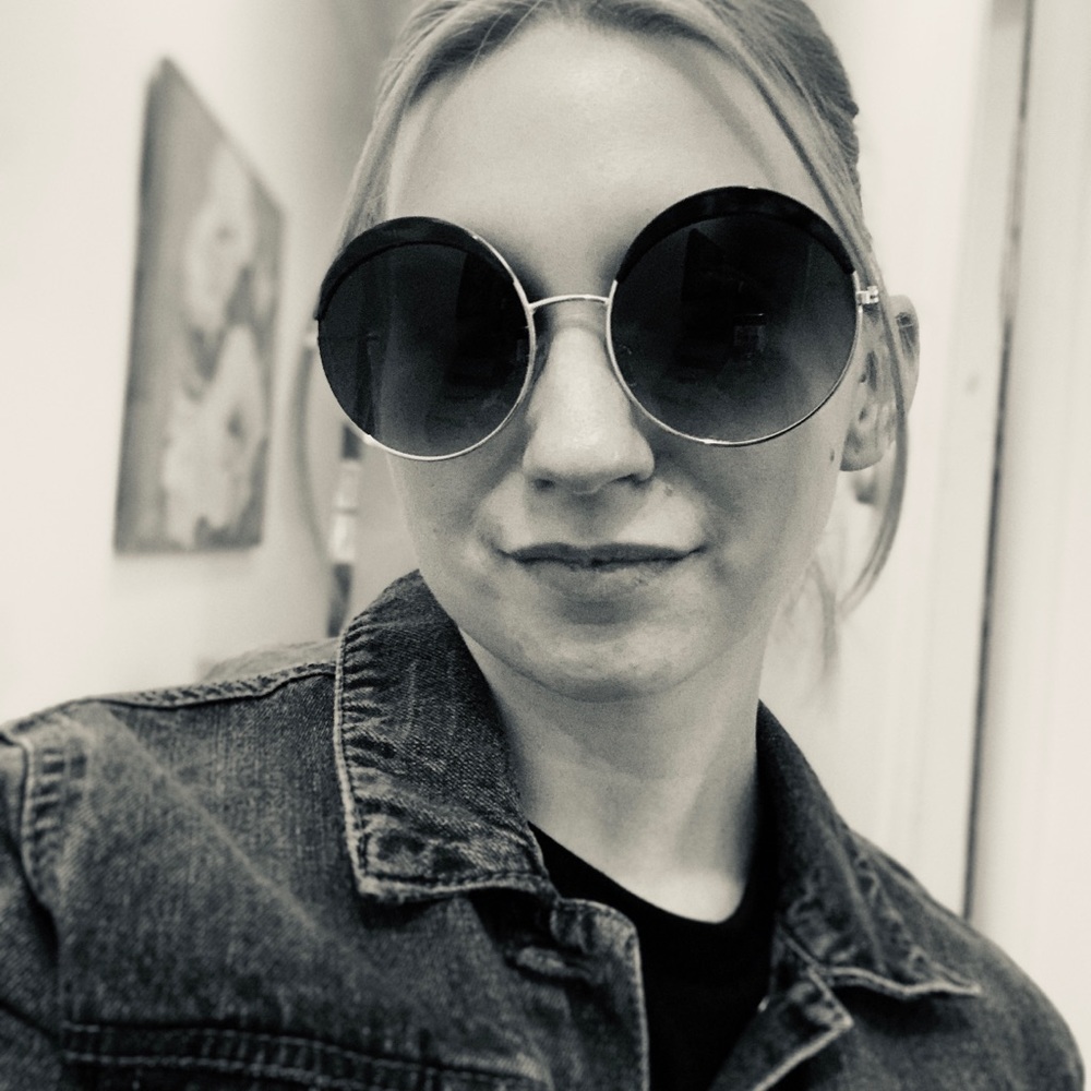 Meet your Posher, Rebecca